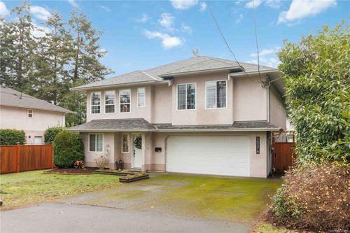 a-3037 Pickford Rd, Colwood, BC, V9B2L3 | Card Image