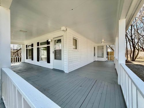 261 N Saginaw St, Pontiac, MI, 48342-2783 | Card Image