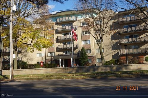 208-255 N Portage Path, Akron, OH, 44303 | Card Image