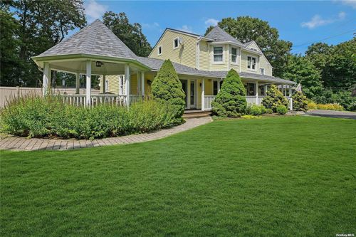 95 Centerport Rd, Centerport, NY, 11721-1705 | Card Image