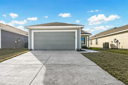 135 Wheatgrass Ln, Princeton, TX, 75407-4153 | Card Image