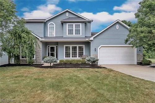 19694 Benbow Rd, Strongsville, OH, 44136-7736 | Card Image