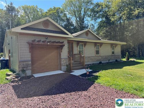 52 Tanglewood Dr, Albrightsville, PA, 18210-3511 | Card Image