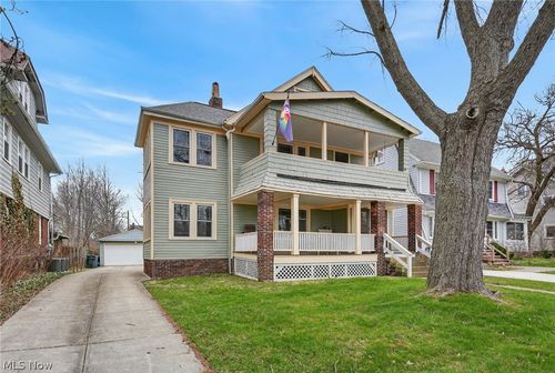 3221 Bradford Rd, Cleveland Heights, OH, 44118-4227 | Card Image