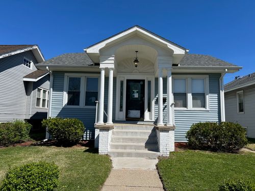 132 Mason St, Calumet City, IL, 60409-5220 | Card Image