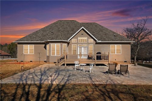 516 Serria Way, Seneca, SC, 29678-5754 | Card Image