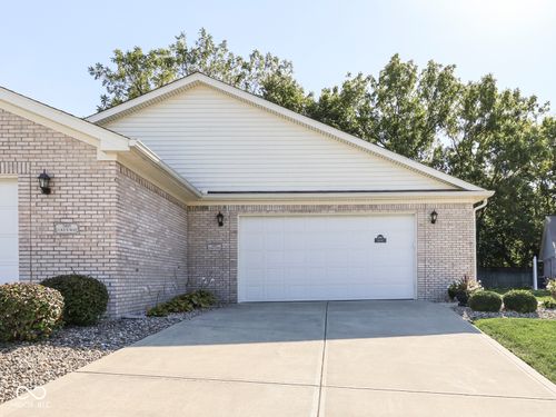 3407 Lukes Way, Greenwood, IN, 46143-7264 | Card Image