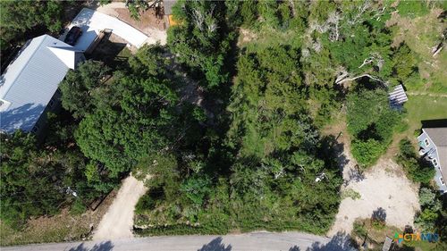 623 Firefly Dr, Canyon Lake, TX, 78133-6519 | Card Image