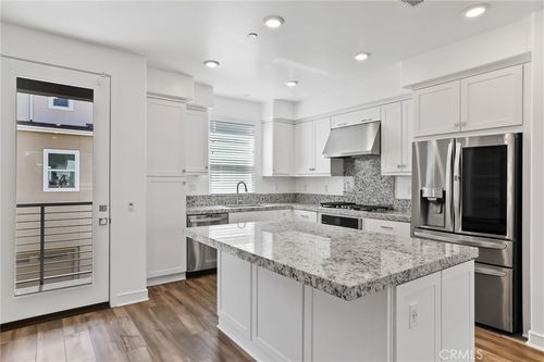 454 Palermo, Lake Forest, CA, 92630-7620 | Card Image