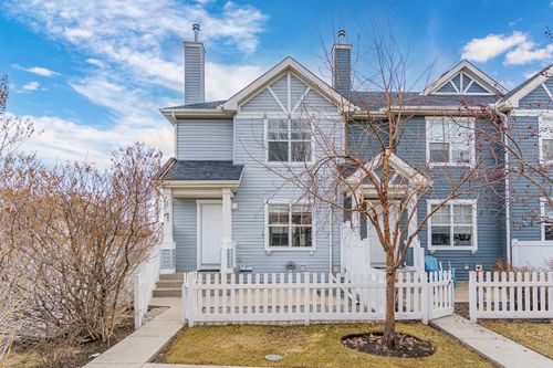 281 Elgin Gardens Se, Calgary, AB, T2Z4T7 | Card Image