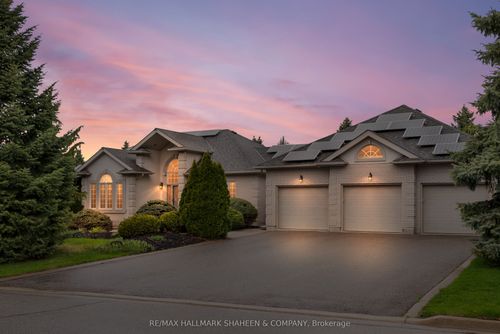 4 Maplehyrn Ave, Sharon, ON, L0G1V0 | Card Image