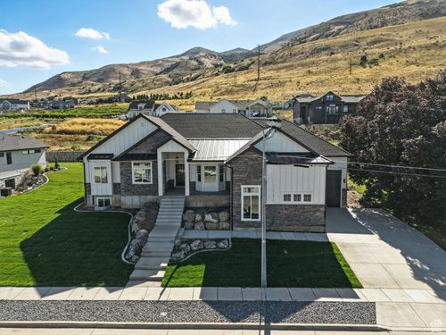 2023 S 150 W, Perry, UT, 84302-4187 | Card Image