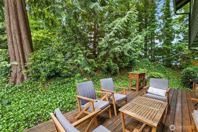 17627 17 Th Dr Se, House other with 3 bedrooms, 3 bathrooms and 2 parking in Bothell WA | Image 31