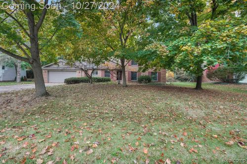 7408 Cathedral Drive, Bloomfield Twp, MI, 48301 | Card Image