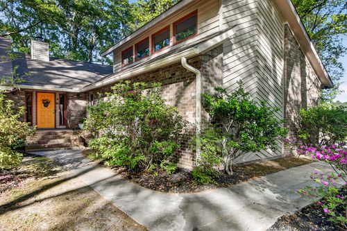 144 Brandywine Dr, Summerville, SC, 29485-8001 | Card Image