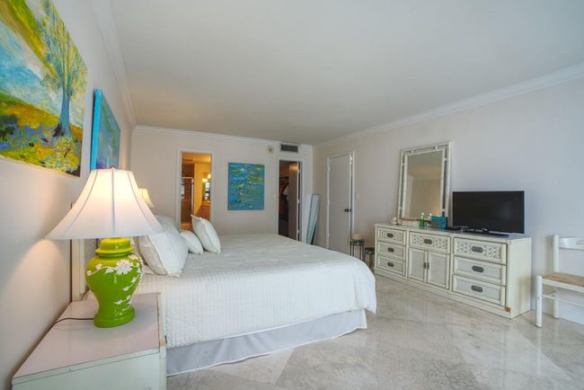 APT-1806 - 1370 S Ocean Blvd, Condo with 2 bedrooms, 2 bathrooms and null parking in Pompano Beach FL | Image 8