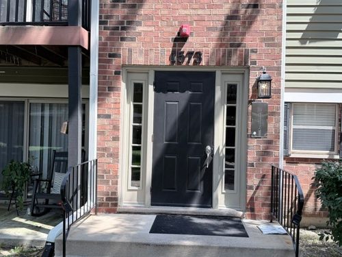 102-1573 Raymond Dr, Naperville, IL, 60563-2297 | Card Image