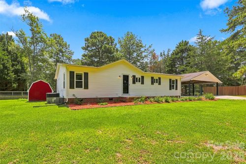 1973 Davis Cir, Clover, SC, 29710-8434 | Card Image