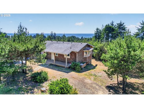 1902 Nw Cedar Crest Pl, Waldport, OR, 97394-9308 | Card Image