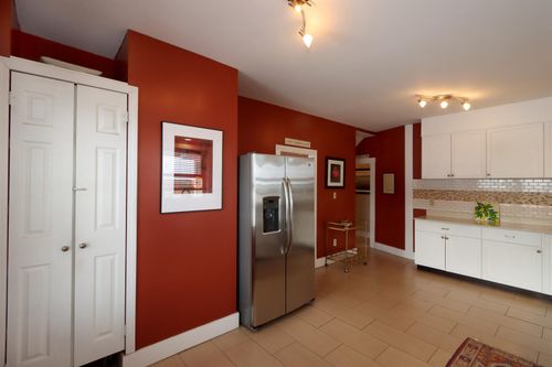 549 West St, Keene, NH, 03431-2893 | Card Image