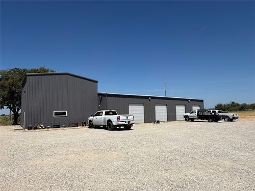 111 Ridgmar Dr, Weatherford, TX, 76088-8452 | Card Image