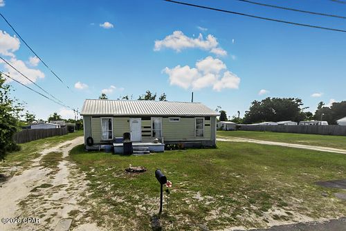 908 Kraft Ave, Panama City, FL, 32401-5115 | Card Image