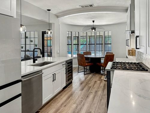 2200 Midhurst Dr, Arlington, TX, 76013-5430 | Card Image