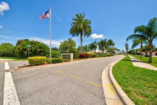 474 Carmel Dr, Melbourne, FL, 32940-7778 | Card Image