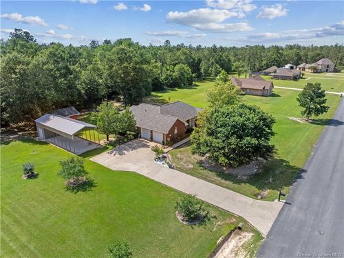 1233 Capella Dr, DeQuincy, LA, 70633-4639 | Card Image