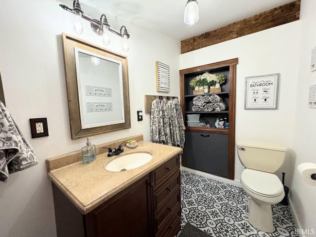3810 100, House other with 4 bedrooms, 2 bathrooms and null parking in Flora IN | Image 16