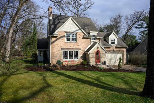 3316 Blackhawk Drive, SHOREWOOD HILLS, WI, 53705 | Card Image