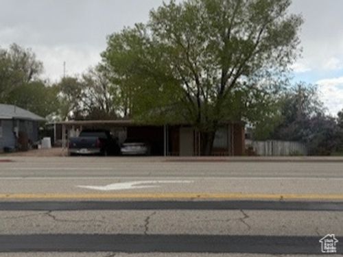 388 N Main St, Monticello, UT, 84535-7867 | Card Image