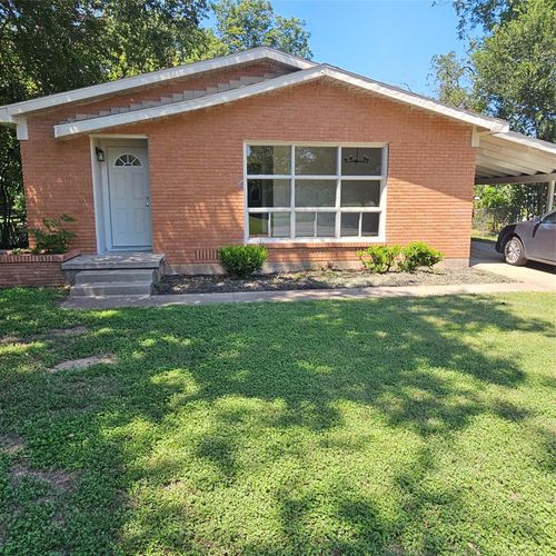 520 Faulkner Ln, Waco, TX, 76704-1836 | Card Image