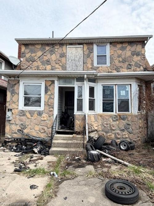 12081 Santa Rosa Dr, Detroit, MI, 48204-1232 | Card Image