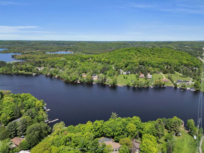 254 Lakeshore Rd, House other with 3 bedrooms, 2 bathrooms and 4 parking in Huntsville ON | Image 41