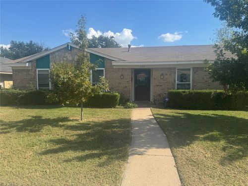 526 Grinnell Dr, Garland, TX, 75043-5423 | Card Image