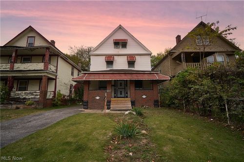 1198 Rozelle Ave, Cleveland, OH, 44112-4142 | Card Image