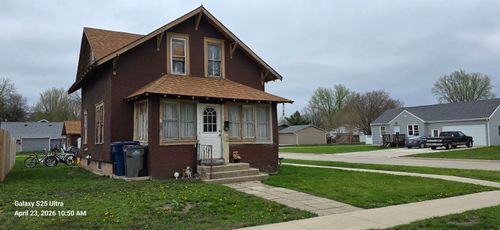 425 E 12th St, Spencer, IA, 51301-4535 | Card Image