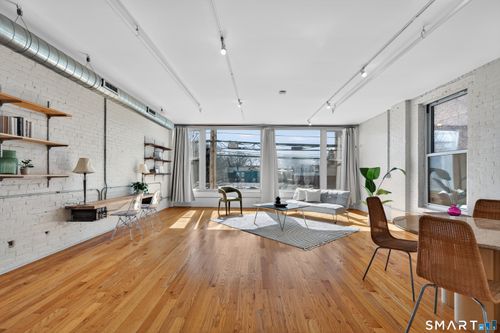 unit-202-817 Grand Ave, New Haven, CT, 06511-4970 | Card Image