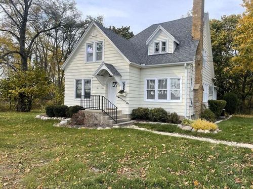 W5302 State Road 67, WALWORTH, WI, 53184 | Card Image
