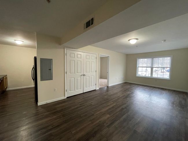 APT-105 - 10 Sentinel Ct, Condo with 2 bedrooms, 2 bathrooms and null parking in Manchester NH | Image 18