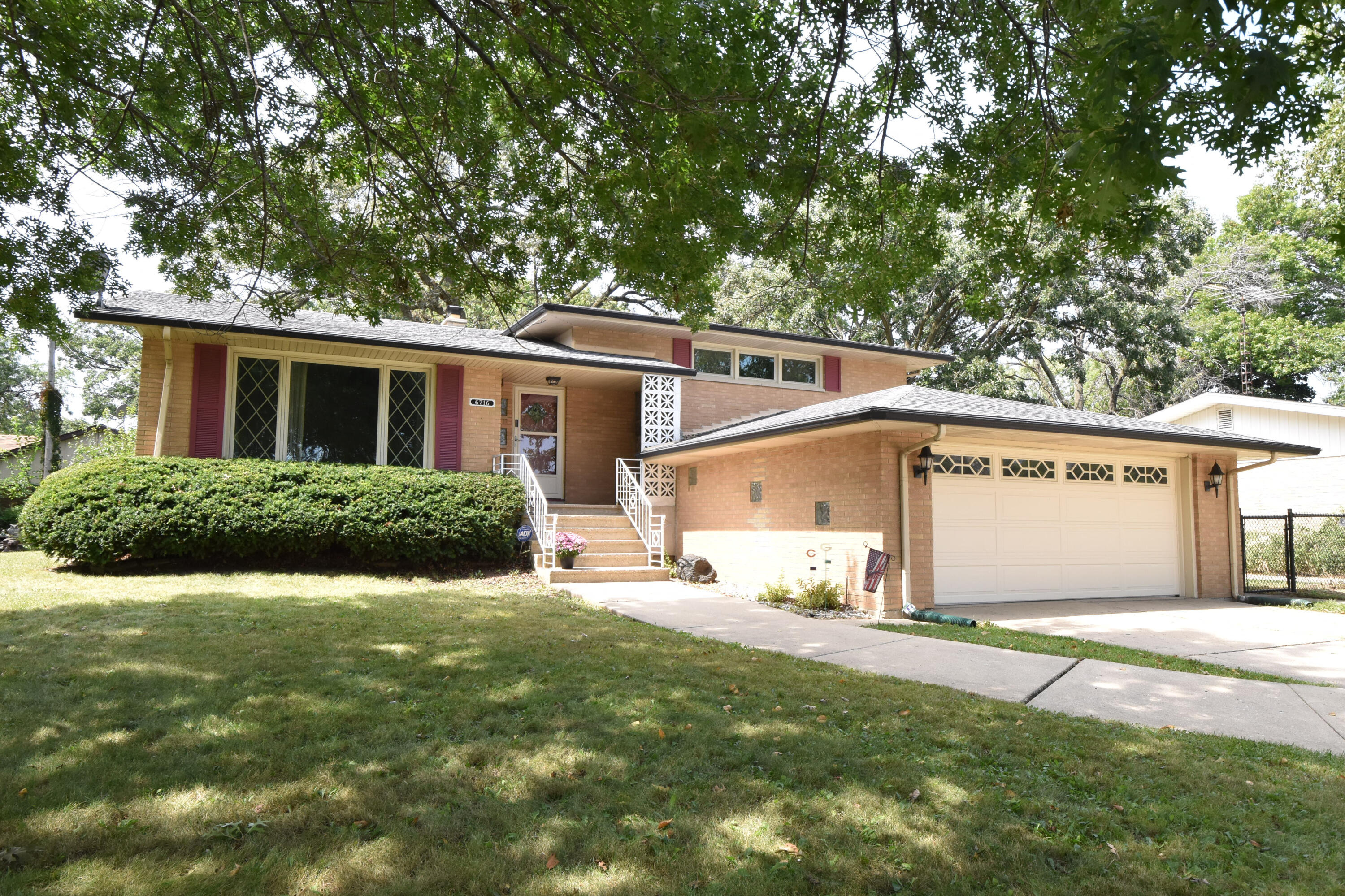 47th Ave, Kenosha, WI 53142