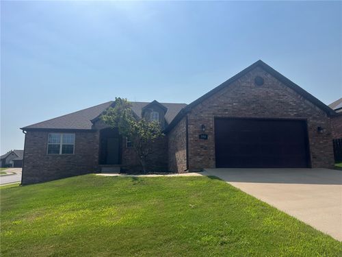 590 Sorrento Dr, Centerton, AR, 72719-7721 | Card Image