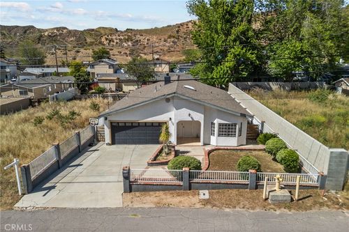 29721 Hunstock St, Castaic, CA, 91384-4616 | Card Image