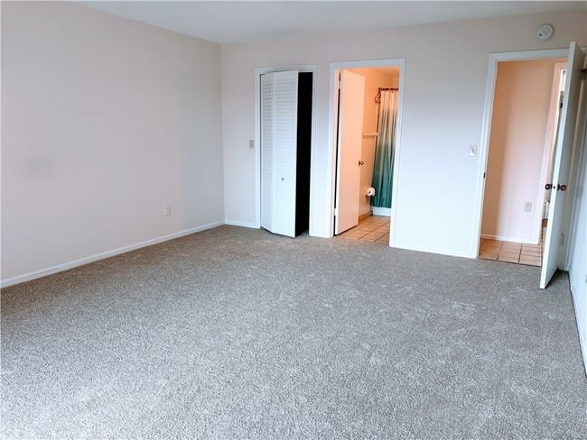 Spacious 19x14 master suite! | Image 26