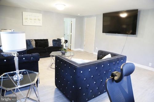 17421 Tripoli Blvd, DUMFRIES, VA, 22026-2223 | Card Image