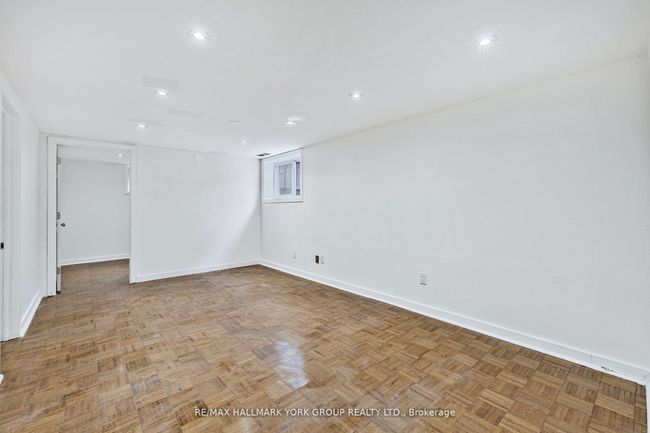 LOWER - 103 Micmac Cres, House attached with 2 bedrooms, 1 bathrooms and 1 parking in North York ON | Image 15
