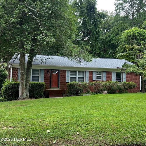 2405 Jefferson Dr, Greenville, NC, 27858-6806 | Card Image