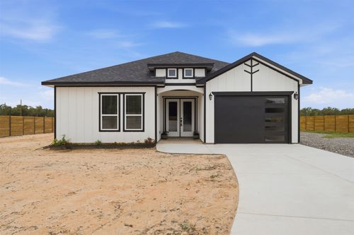 123 Los Robles Road, Elgin, TX, 78621 | Card Image