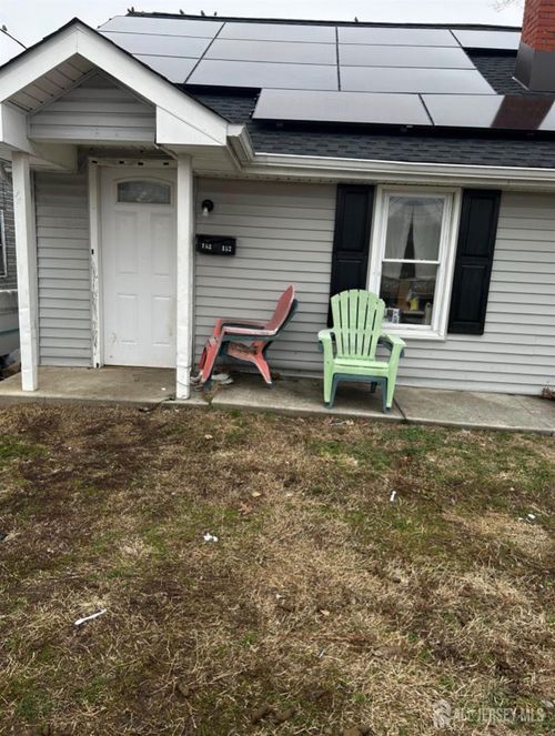 152 Broad St, Carneys Point, NJ, 08069 | Card Image